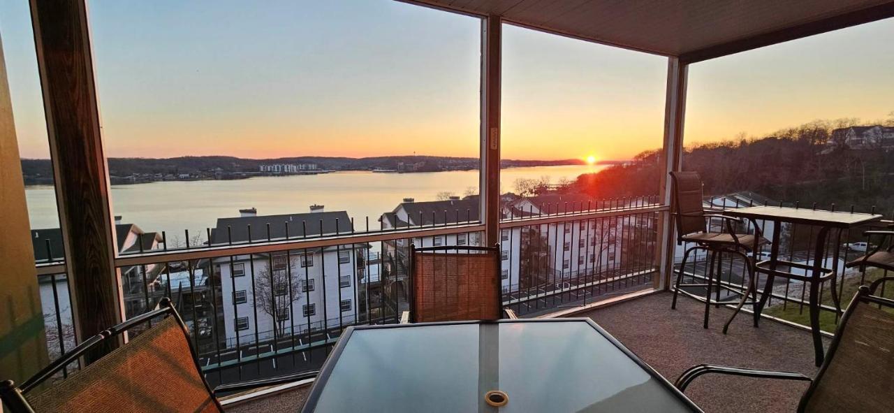 Gourgeous Lake Views, Amazing Susets, On Main Channel Lake Ozark Exterior foto